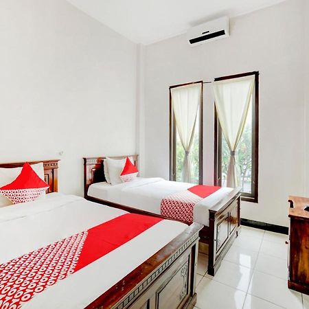 Hotel Warta Dua Denpasar  Ngoại thất bức ảnh