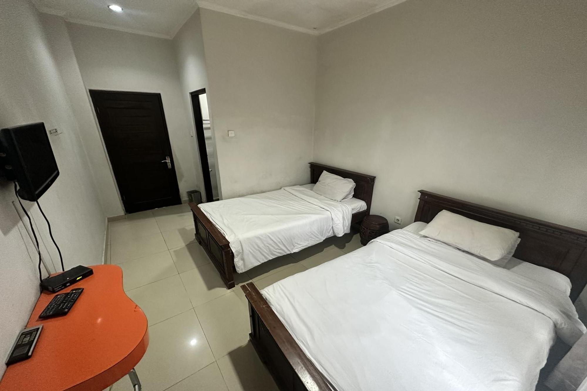 Hotel Warta Dua Denpasar  Ngoại thất bức ảnh