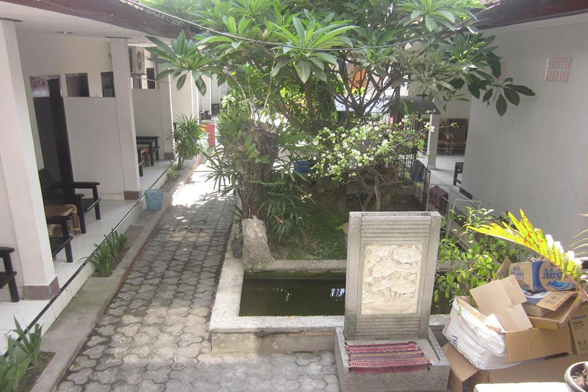 Hotel Warta Dua Denpasar  Ngoại thất bức ảnh